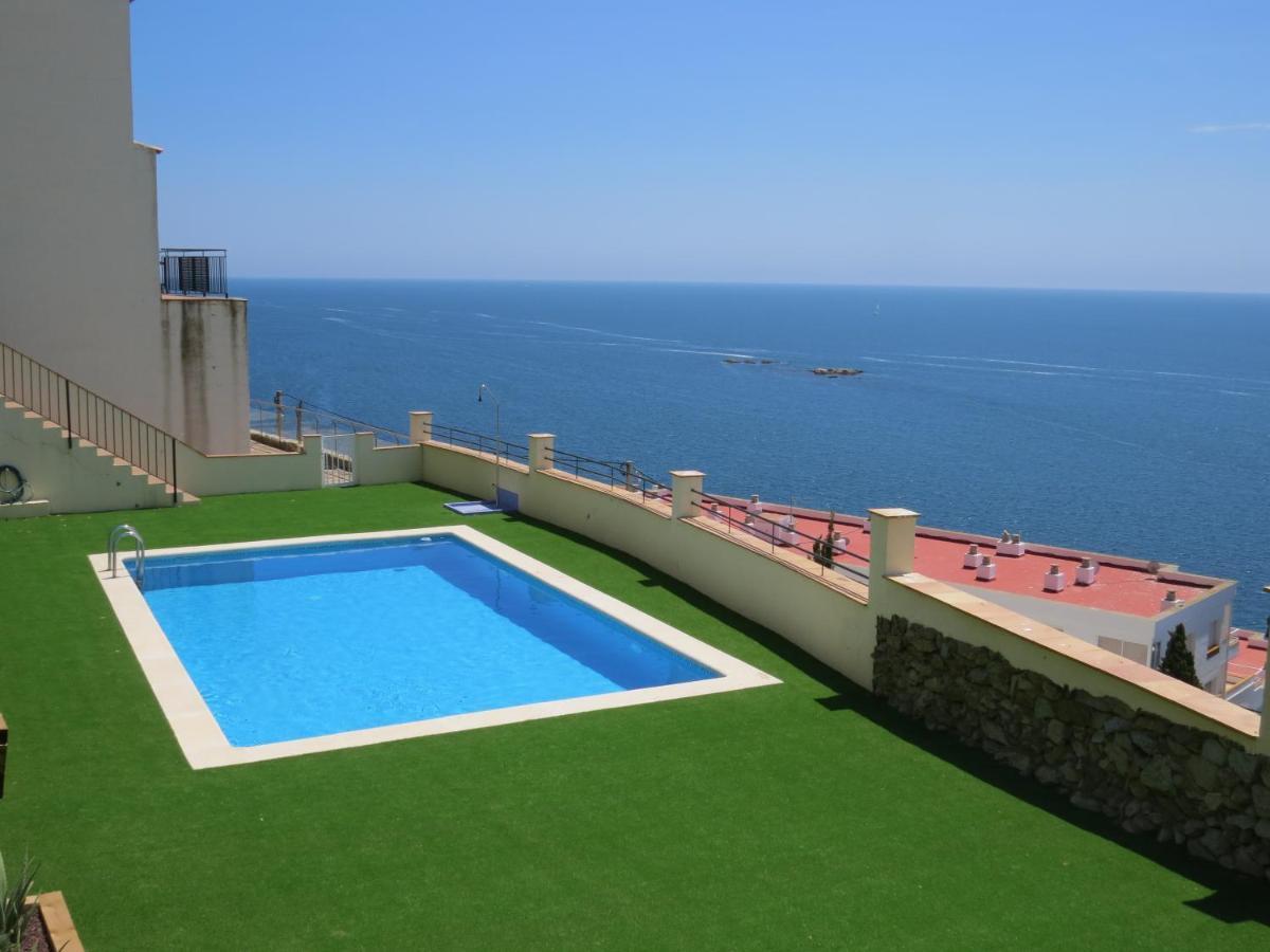 Apartment Marina 6 *