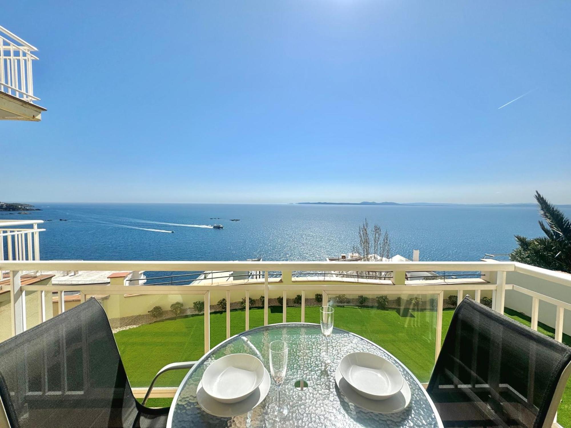Appartement Marina 6 *